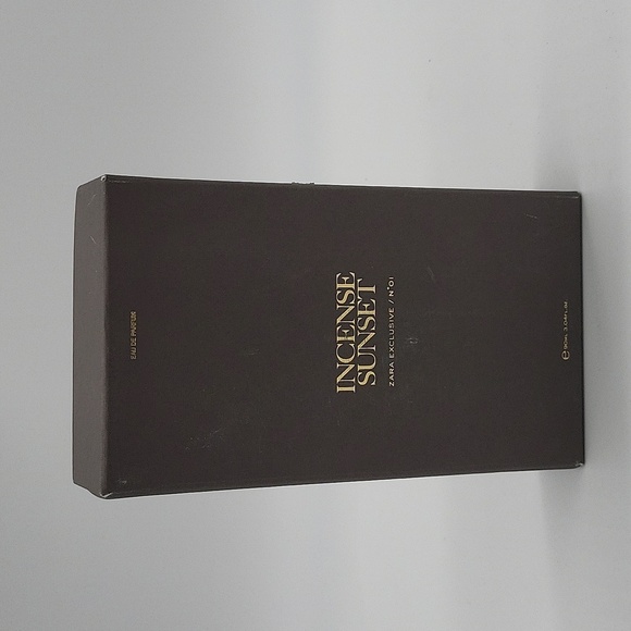 1064- Zara Women's Made In Spain NWT - Picture 1 of 6